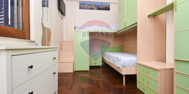 20251128163648-996520-36