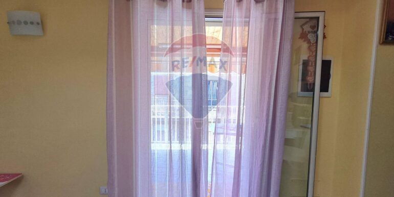 20251128184153-1005435-4