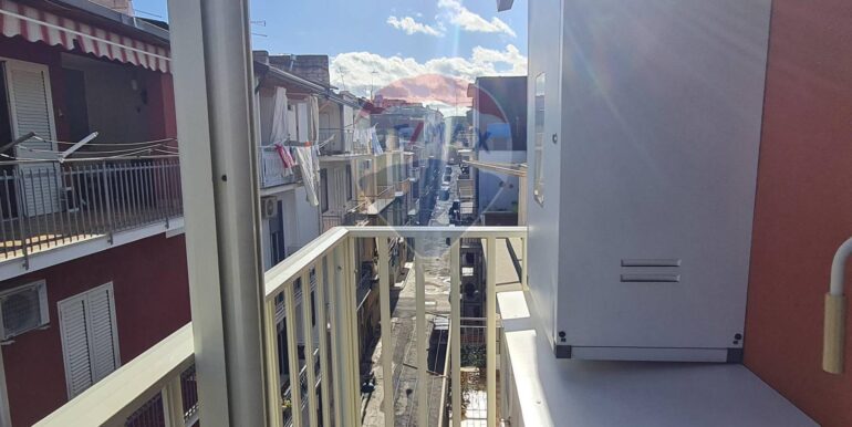 20251128184159-1005435-6