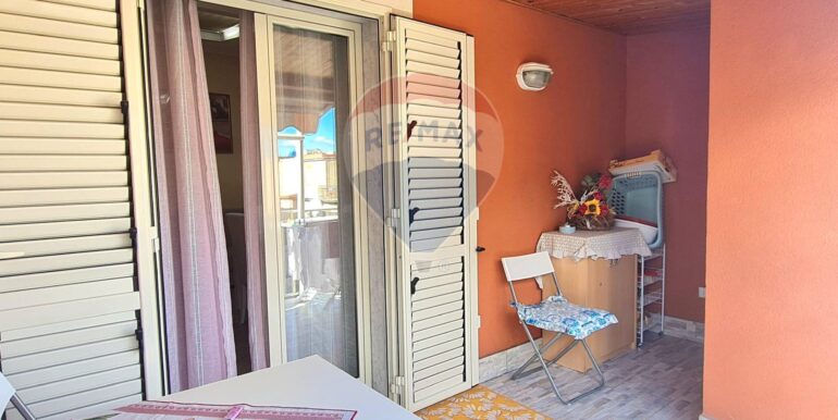 20251128184201-1005435-7