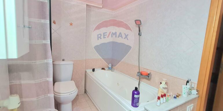 20251128184232-1005435-19