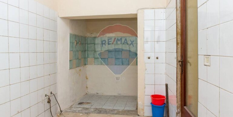 20251128191509-1005459-9