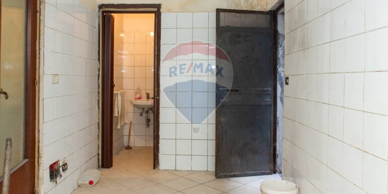 20251128191511-1005459-10