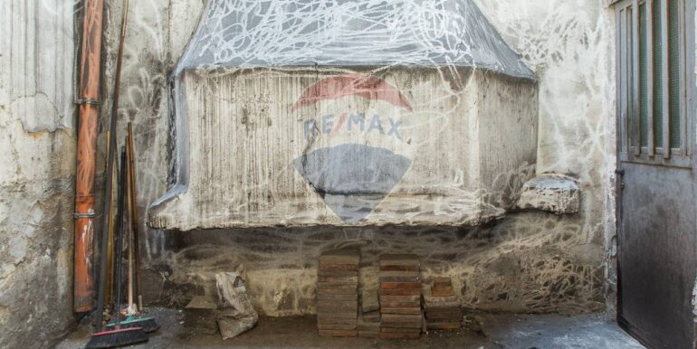 20251128191515-1005459-12