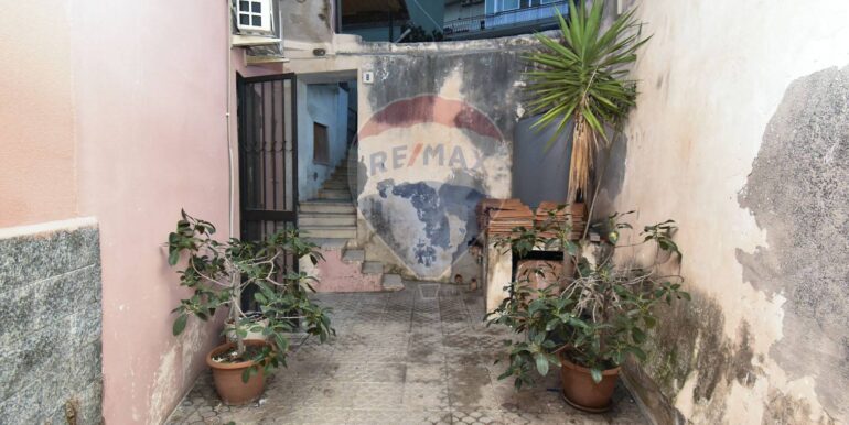 20251128201626-1005470-1