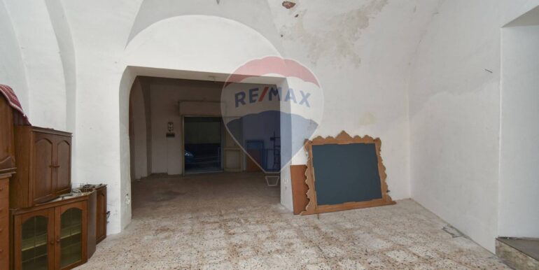 20251128201629-1005470-2