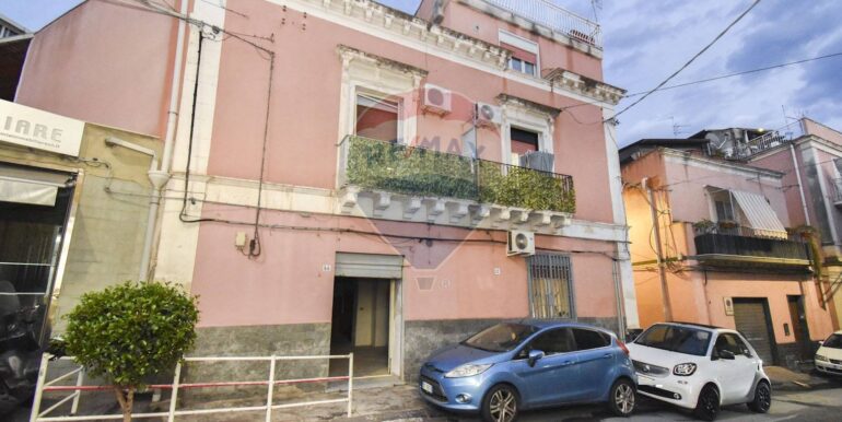 20251128201717-1005470-17