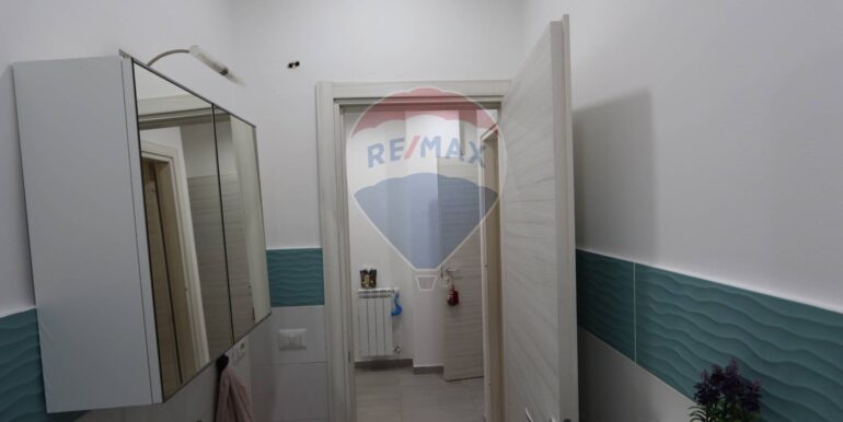 20251128212227-1003898-33