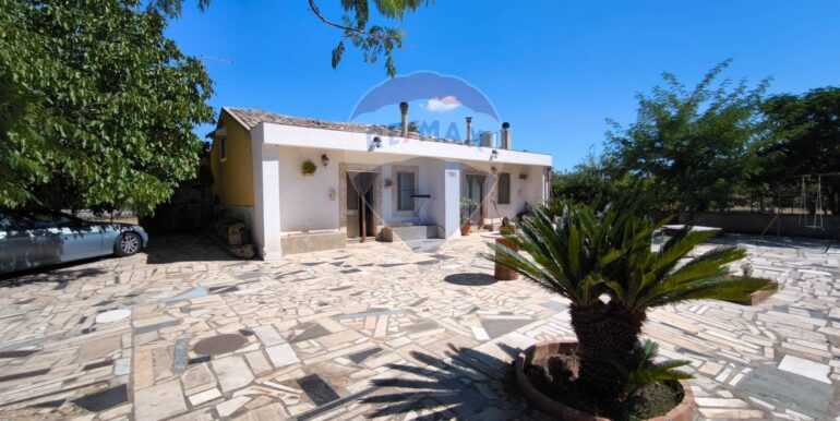 2025112884325-1004245-9