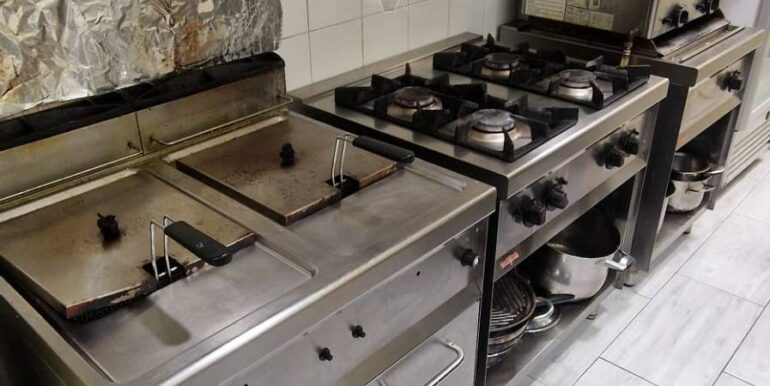 20251129101502-1005476-8