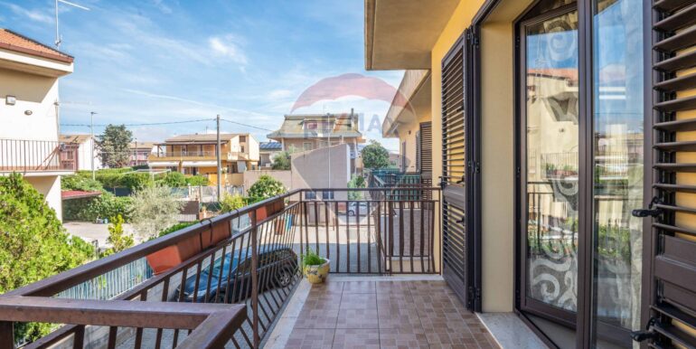 20251129115654-1005486-4