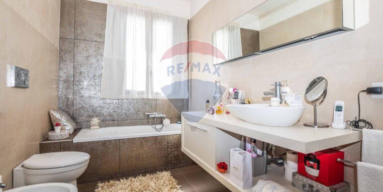 20251129115703-1005486-6