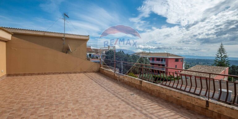 20251129115848-1005486-15