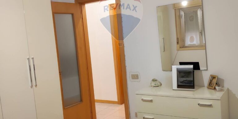 20251129121059-1005489-9