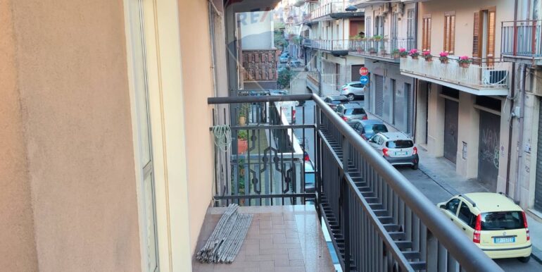 20251129121101-1005489-23