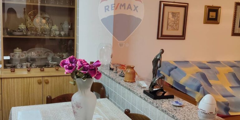 20251129121832-1005487-7