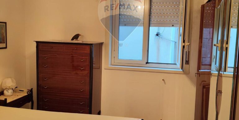 20251129121838-1005487-9