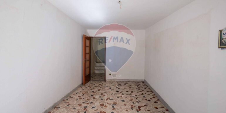 20251130170048-988794-24