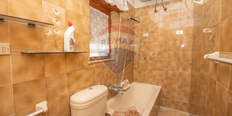 20251130170102-988794-29