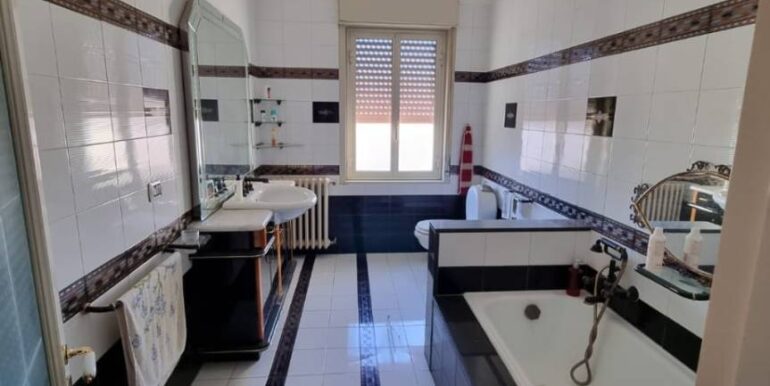 20251130171514-1005525-1