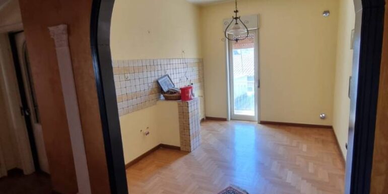 20251130171517-1005525-2