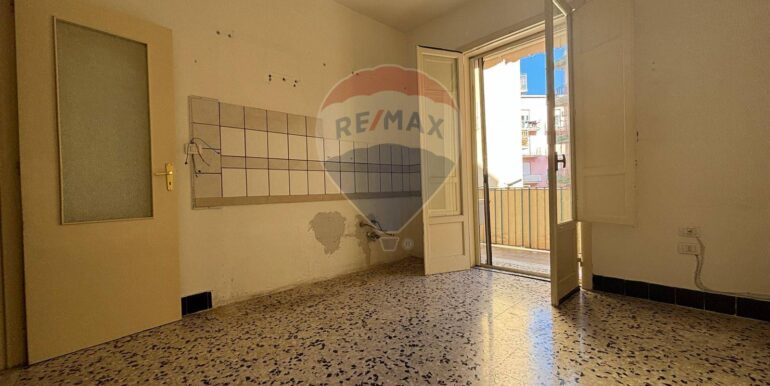 20251130181651-1005529-25