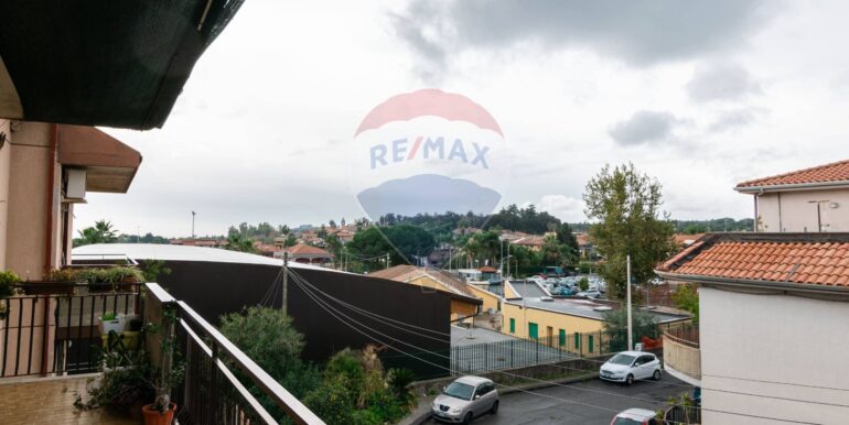 20251130191244-997520-19