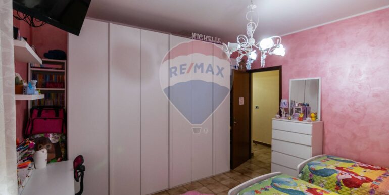 20251130191257-997520-22