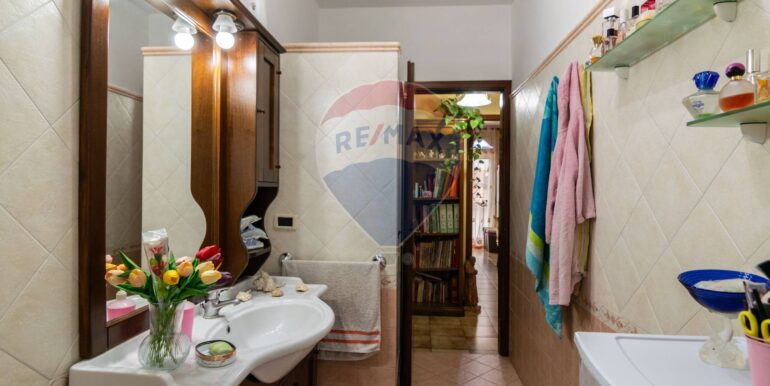 20251130191305-997520-24