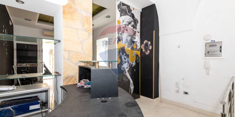 2025113081039-1005513-16