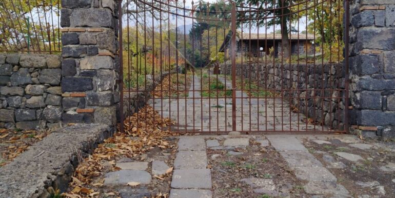 20251201104711-1005652-18