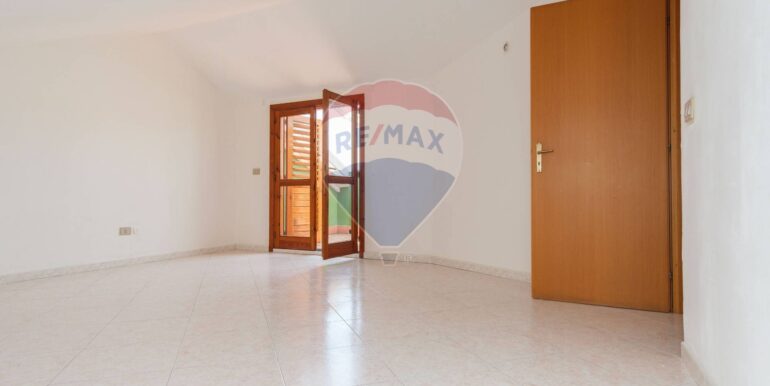 20251201114244-1005676-11