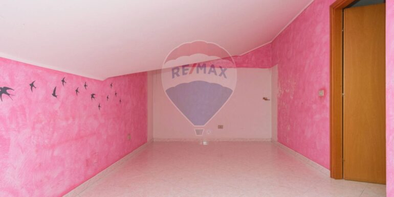 20251201114244-1005676-9