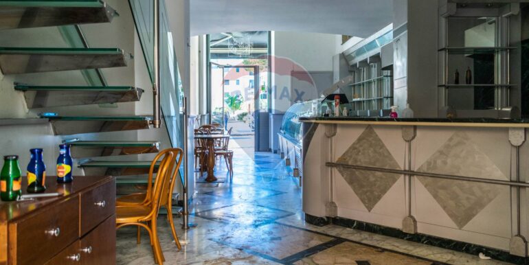 20251201115403-1005680-11