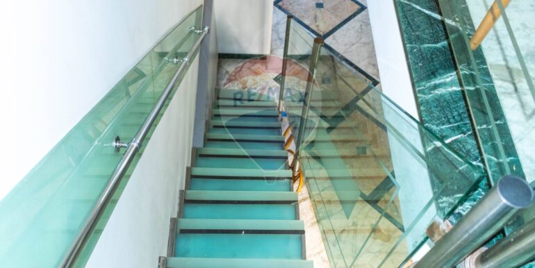 20251201115403-1005680-7