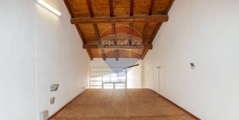 20251201122119-1005689-17