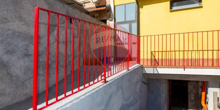 20251201122131-1005689-21