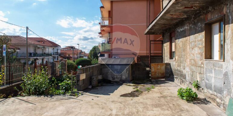 20251201122950-1001397-7