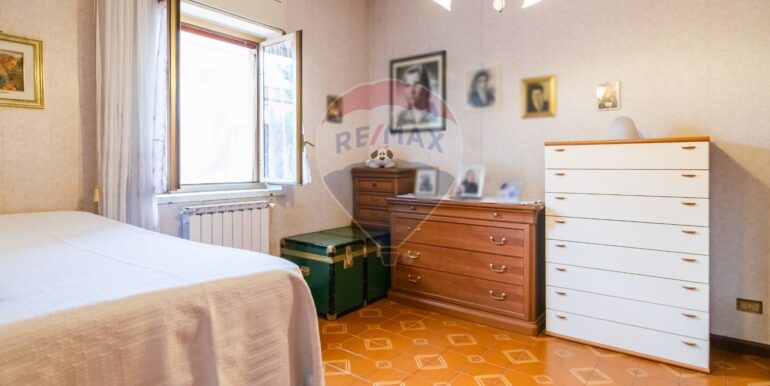 20251201125251-1005705-1