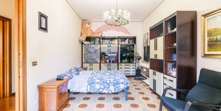 20251201125301-1005705-3