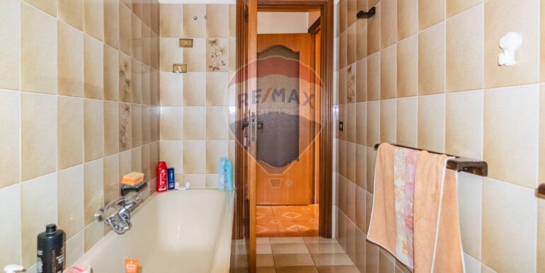 20251201125330-1005705-11