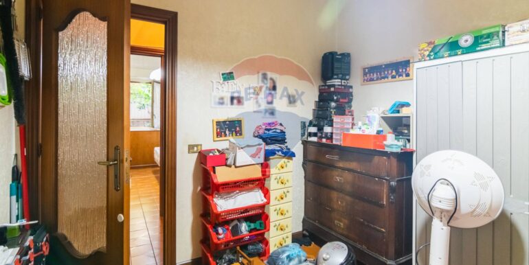 20251201125351-1005705-16