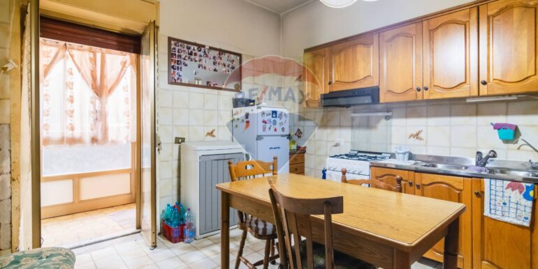 20251201125354-1005705-17