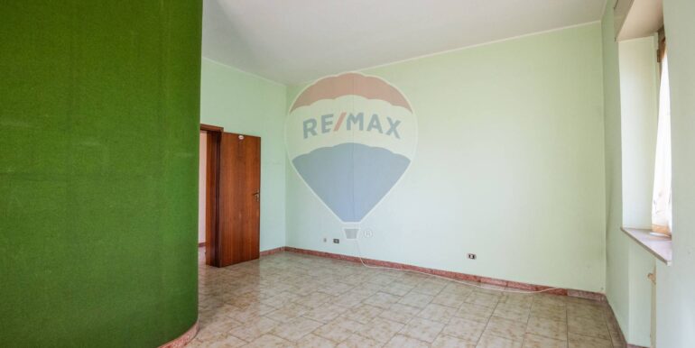 20251201150554-1000442-13