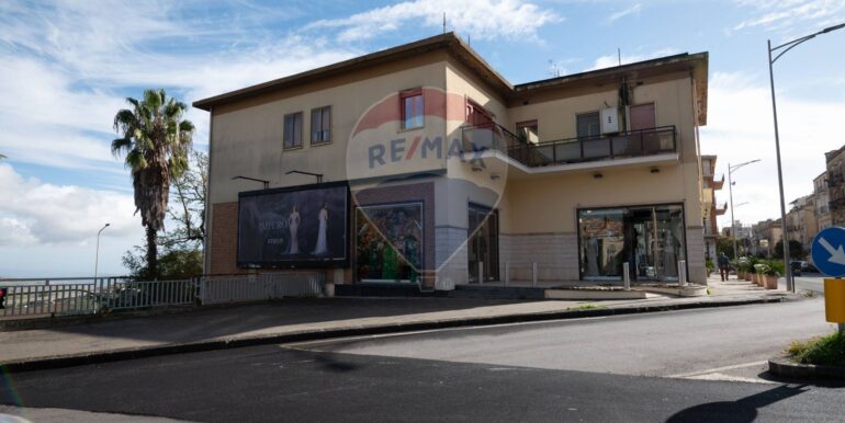 20251201150606-1000442-16