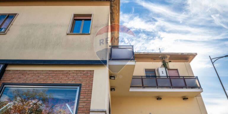 20251201151603-1000442-18