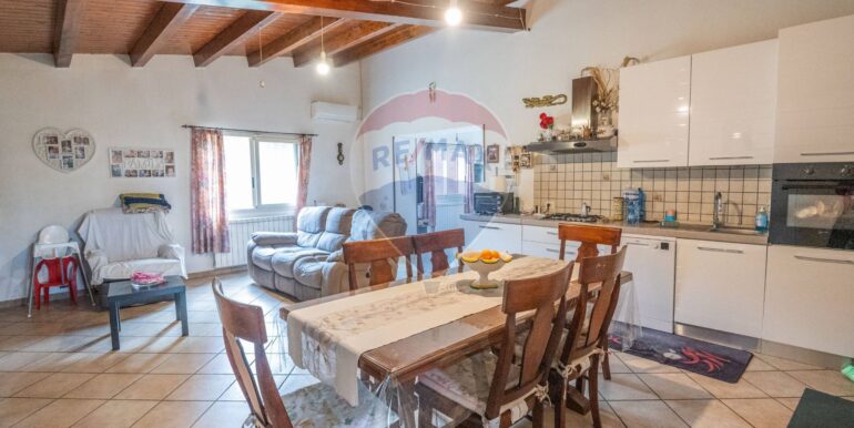 20251201173152-1005433-17