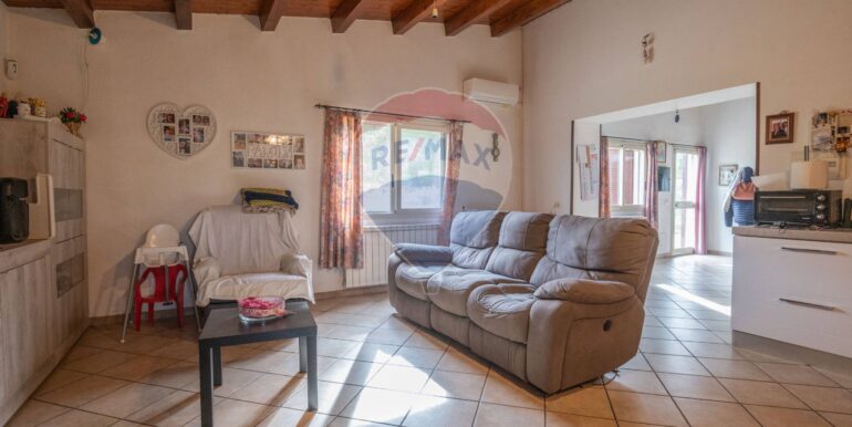 20251201173207-1005433-21