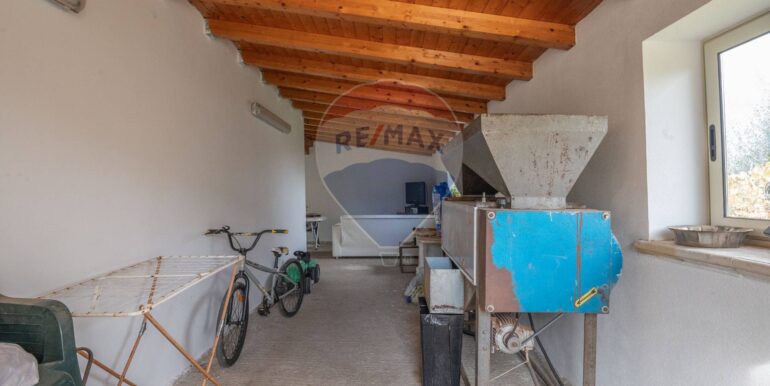 20251201173215-1005433-23