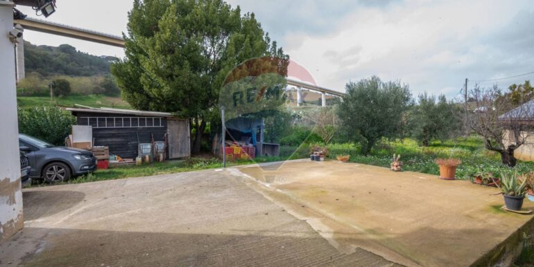 20251201173218-1005433-24